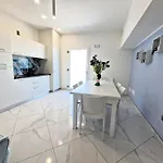 Al 211 פיצו