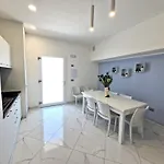 Al 211 פיצו